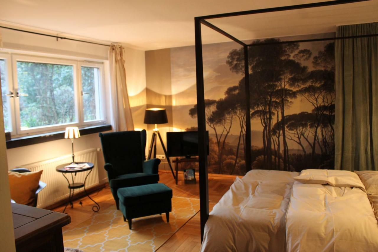 Schoenes Appartement Mit Gartenblick バーデン＝バーデン エクステリア 写真